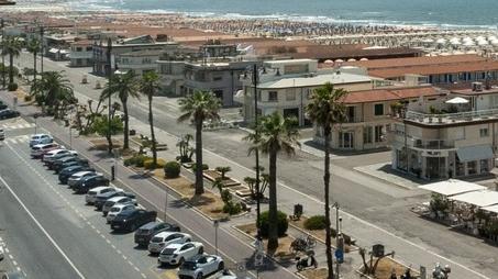 Viareggio, più parcheggi a pagamento e tariffe più alte – Tutte le vie interessate e le novità