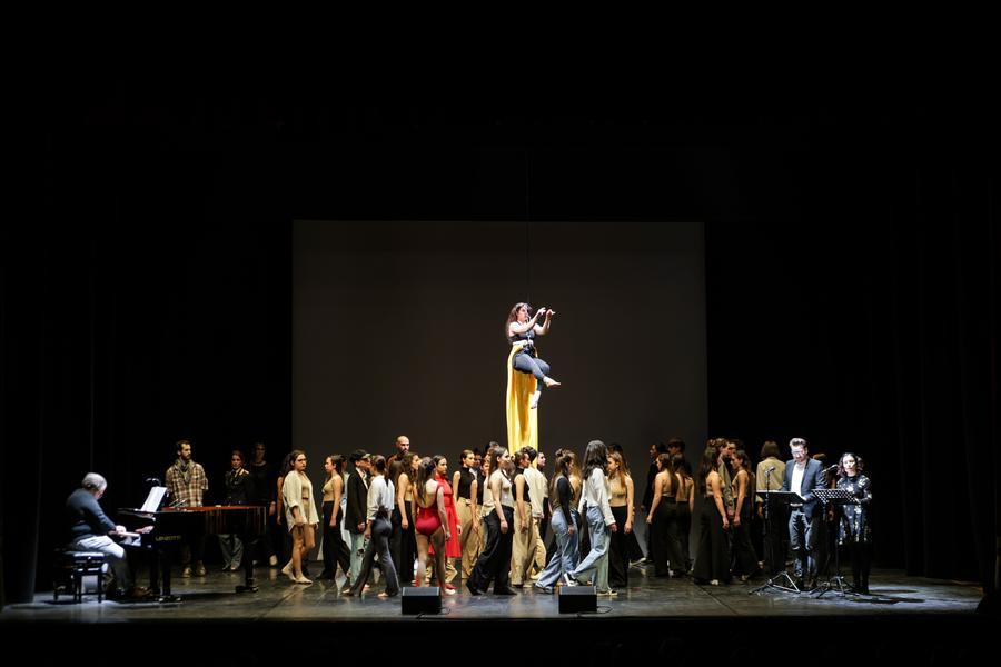 Invivavoce: in 2500 contro la violenza di genere. L’arte dello Storchi come megafono