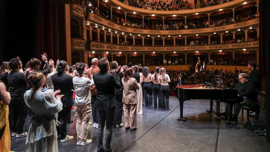 La carica dei 1600 studenti e docenti: «Parlare di violenza per combatterla»