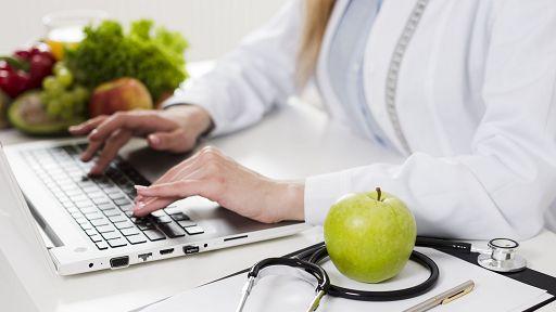 Una visita medica legata ai disturbi alimentari