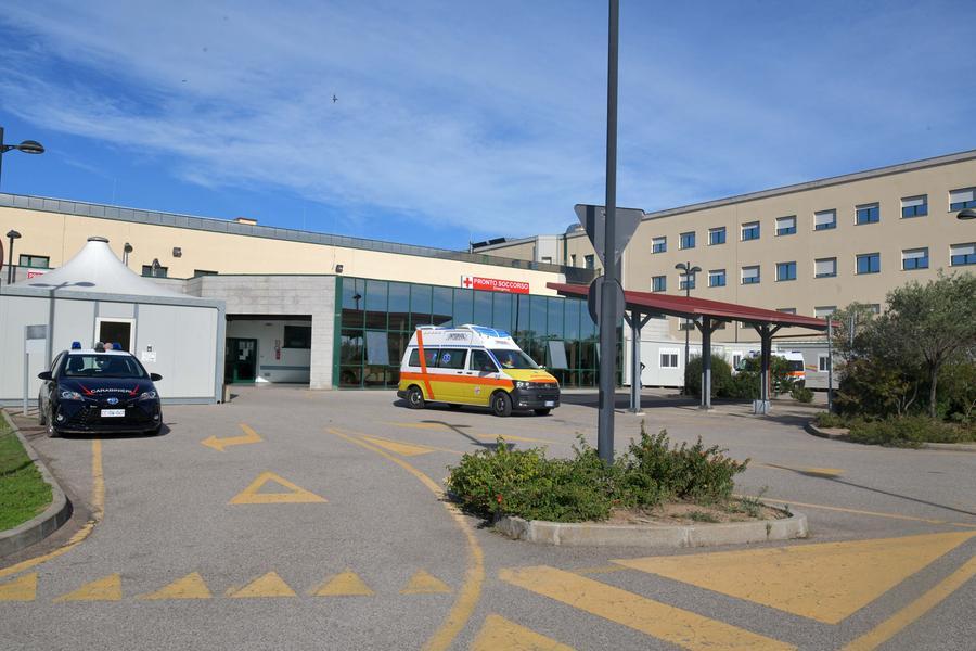 
	L'ingresso del pronto soccorso del Giovanni Paolo II

