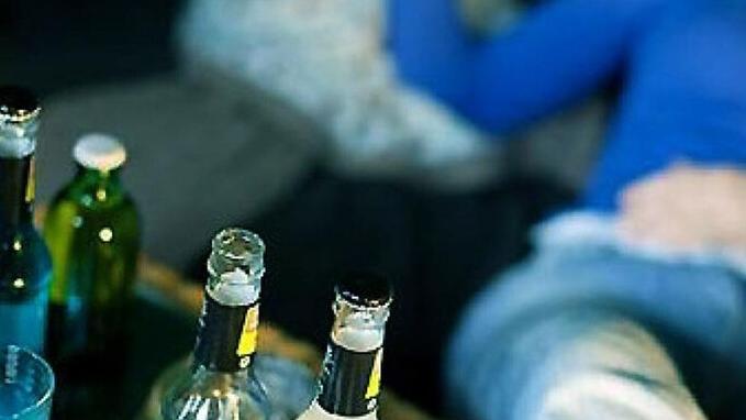 Violentata a 13 anni durante il pigiama party