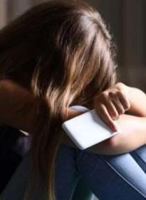 Ferrara, ricatti e stalking alla fidanzatina. 18enne condannato e da rieducare