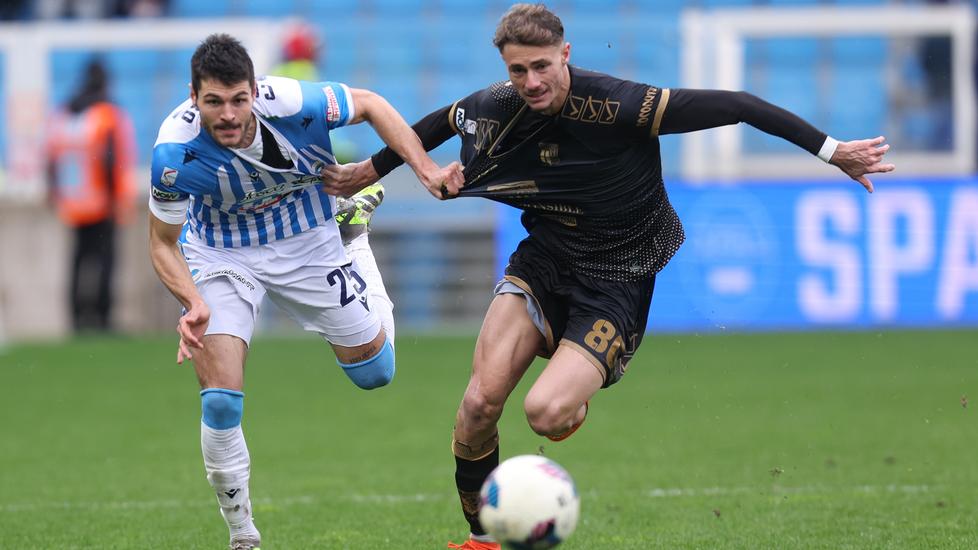 Carraro, il ritorno del guerriero Da flop a mediano inamovibile della Spal