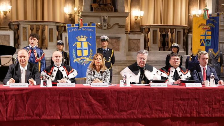 Modena, il rettore di Unimore Porro: «Un patto con Comune e privati per trovare alloggi per studenti»<br type="_moz" />