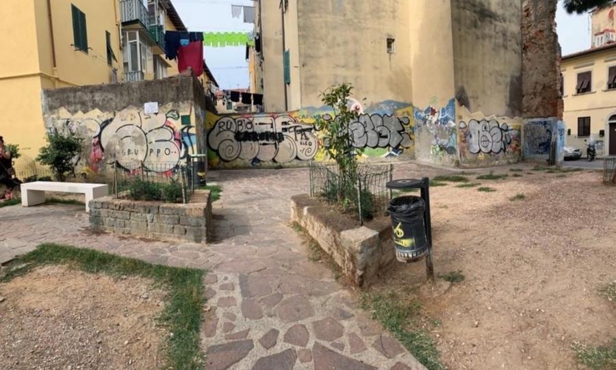 A Livorno la poesia di quartiere diventa un’opera muraria