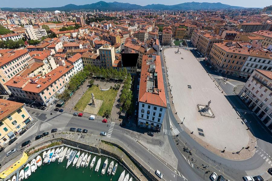 Livorno, mille euro e 12 mesi di affitto gratis per chi apre nel quartiere Garibaldi: come funziona