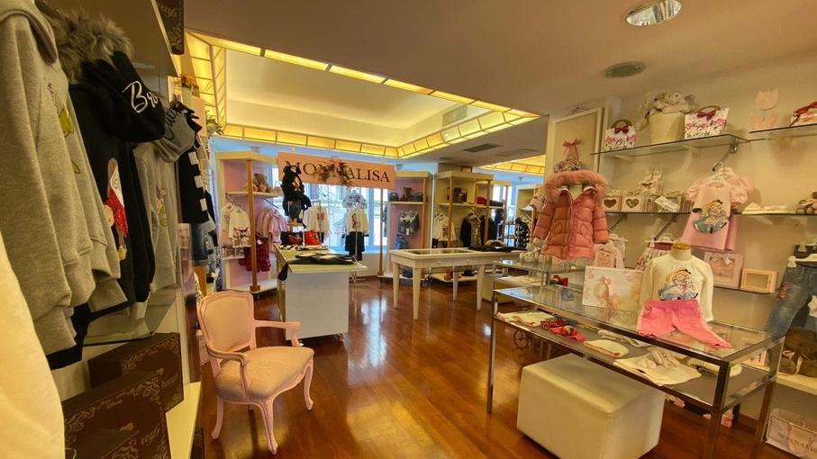 Montecatini, dopo oltre 40 anni chiude Idea Bimbi di corso Matteotti: «Un brutto colpo per il commercio cittadino»