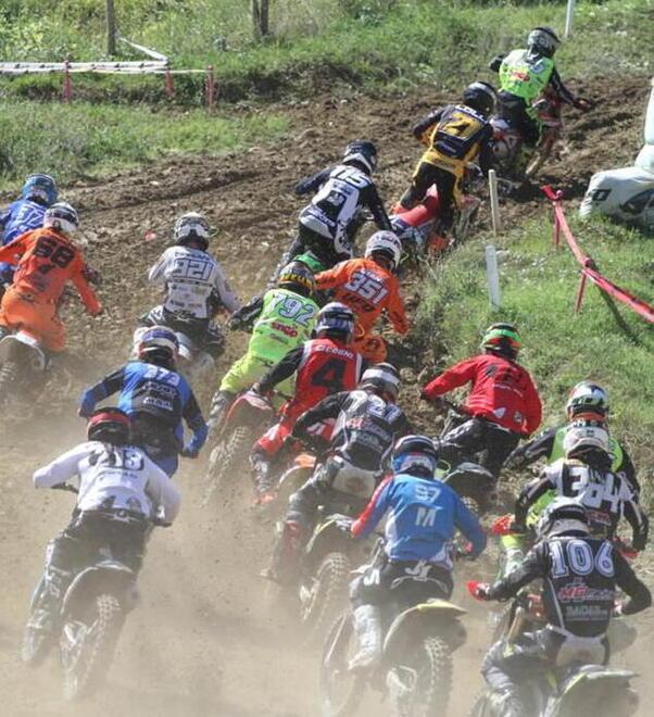 Una fase della prova del campionato regionale 2023 andato in scena sul tracciato della pista di Santa Barbara