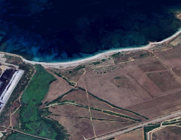 Porto Torres, dopo 13 anni cancellato il divieto di balneazione tra Fiume Santo e Minciaredda