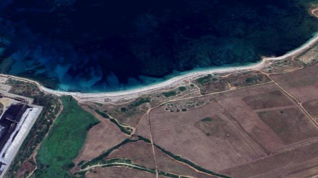 Porto Torres, dopo 13 anni cancellato il divieto di balneazione tra Fiume Santo e Minciaredda