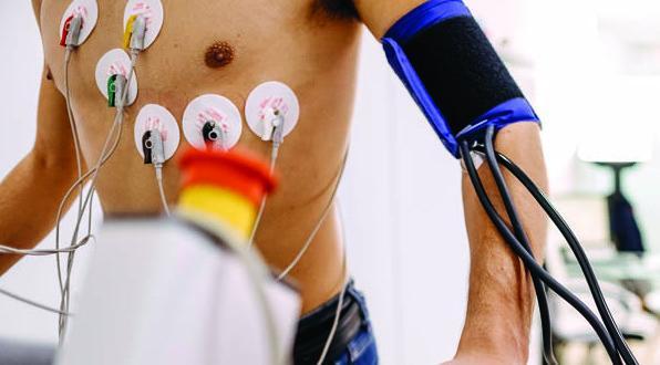 La giungla dei certificati medici sportivi per le palestre, c’è chi fa gli esami a distanza 