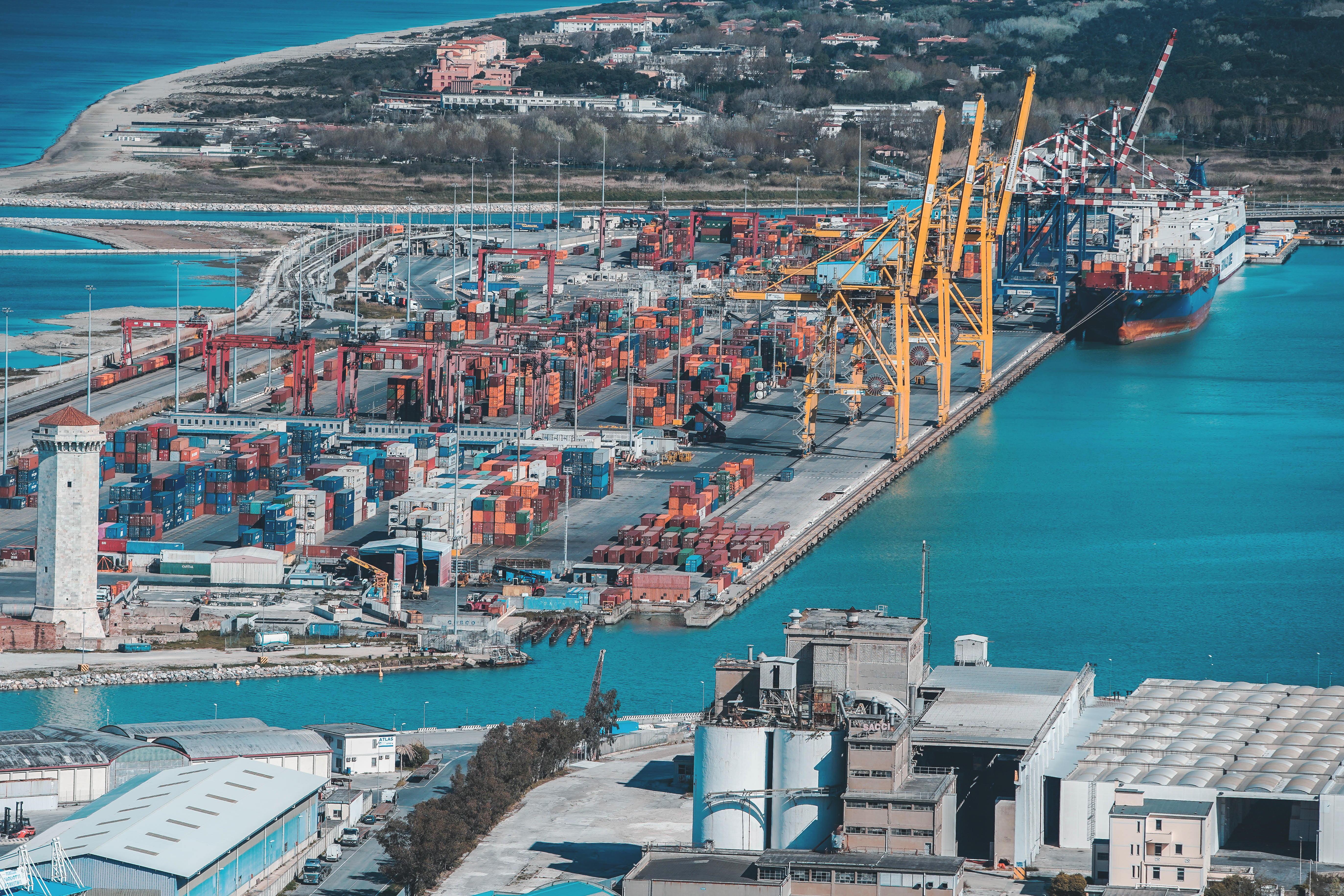Porto di Livorno, via alla Darsena Europa: ecco le 11 condizioni 
