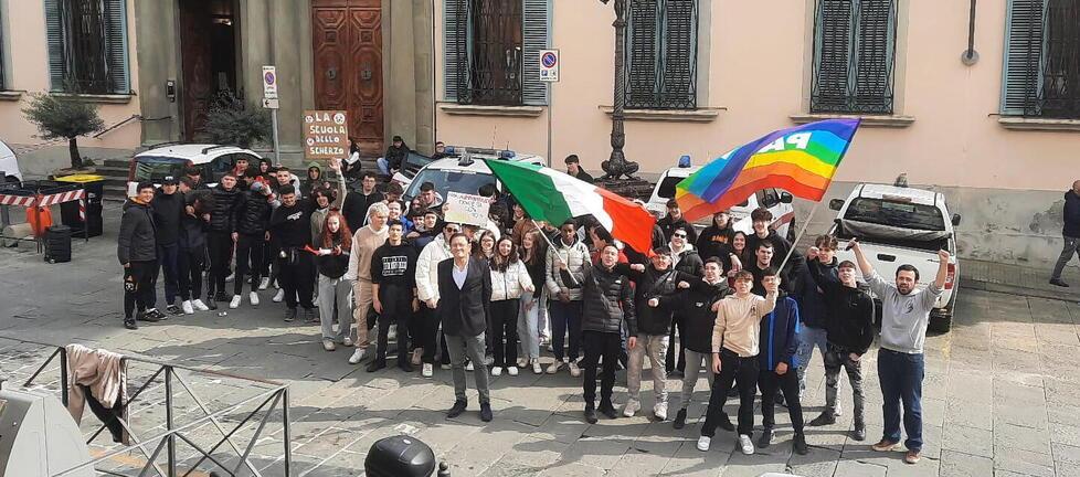 Aule con la muffa e serre inservibili, sos dagli studenti alla Provincia di Pistoia