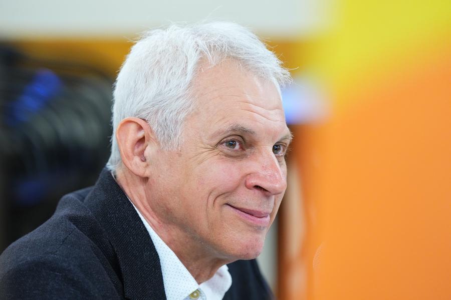 Massari spiazza il Pd: «Esercito in stazione? Sono favorevole»