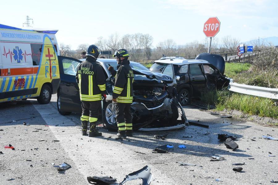 
	Le due auto che si sono scontrate (foto AgenziaBF)

