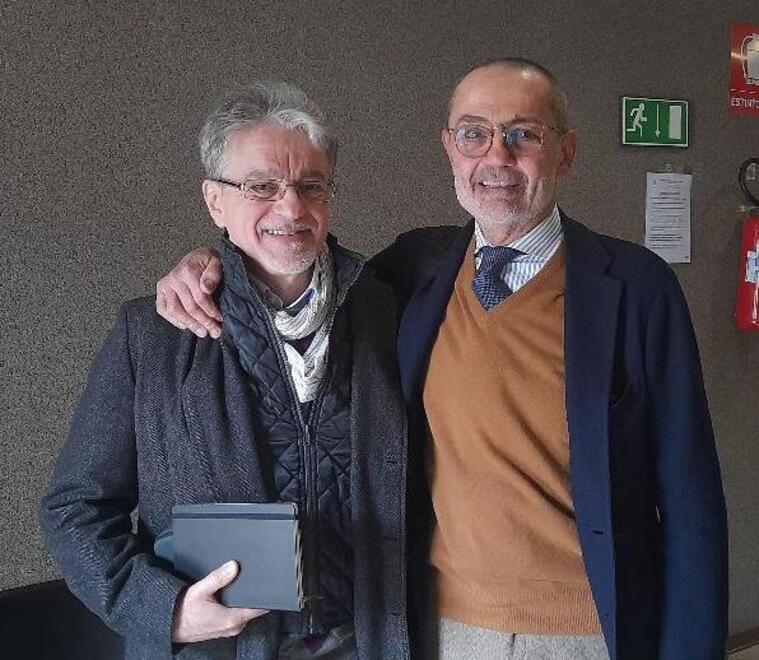 
	Da sinistra l'ingegner Morini con l'avvocato Sivelli

