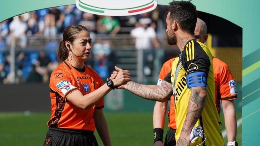 Ferrieri Caputi con Caracciolo, capitano del Pisa