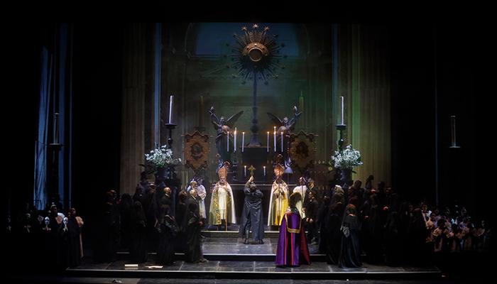 
	La Tosca al Lirico di Cagliari (dal sito ufficiale del teatro, foto Priamo Tolu)

