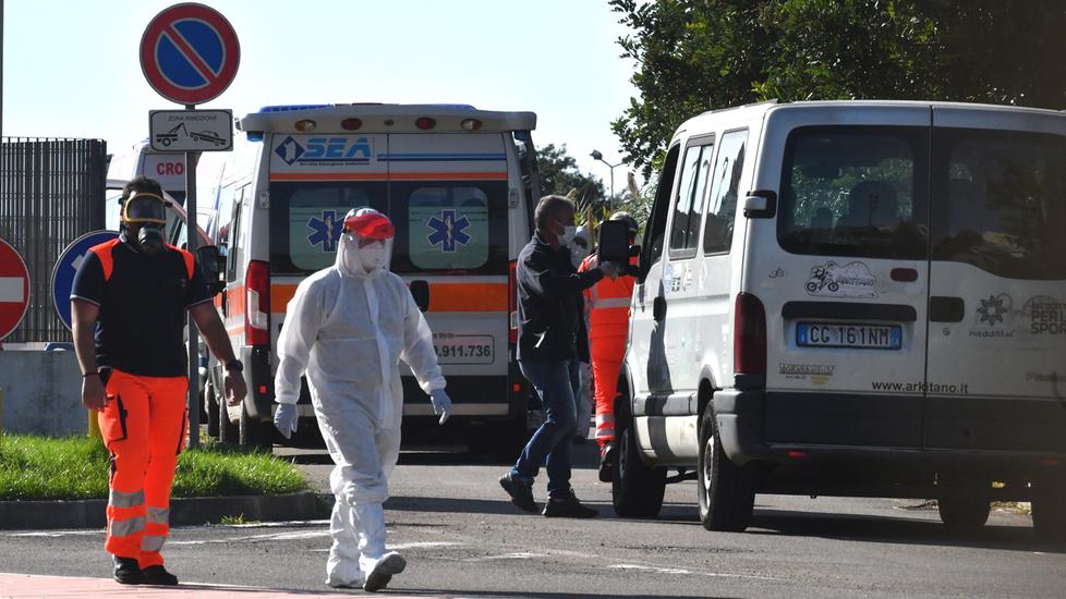 Covid, i tre lunghi anni segnati dalla paura: in Sardegna 3mila morti