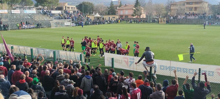 Il Livorno perde col FolGav e la Serie C si allontana: confronto squadra tifosi a fine gara