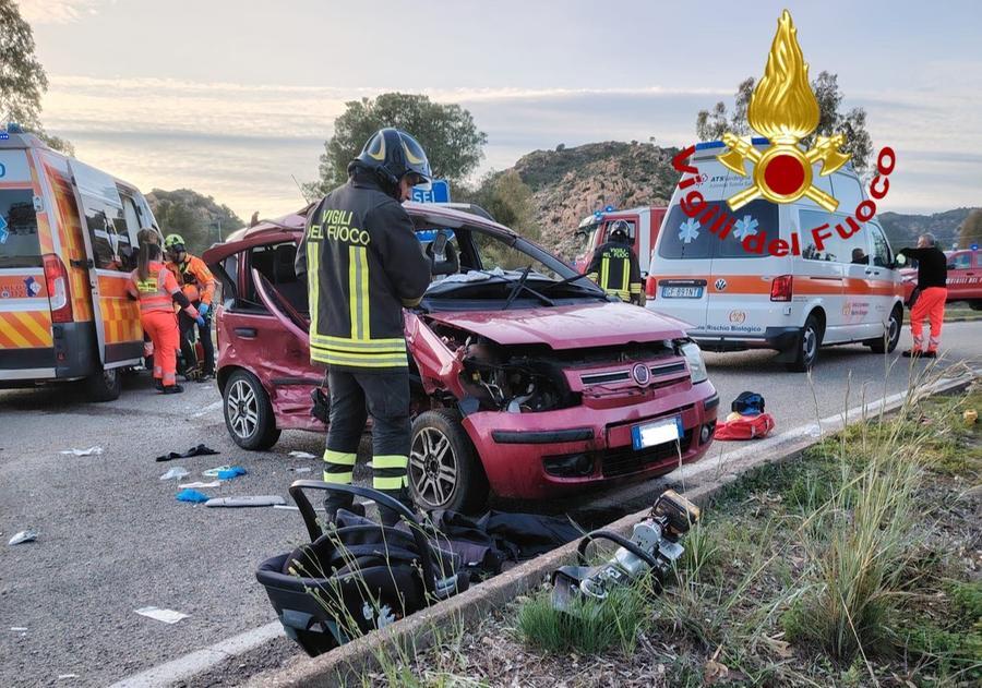 Tragedia a Orosei, nello scontro fra due auto muore un bimbo di tre mesi