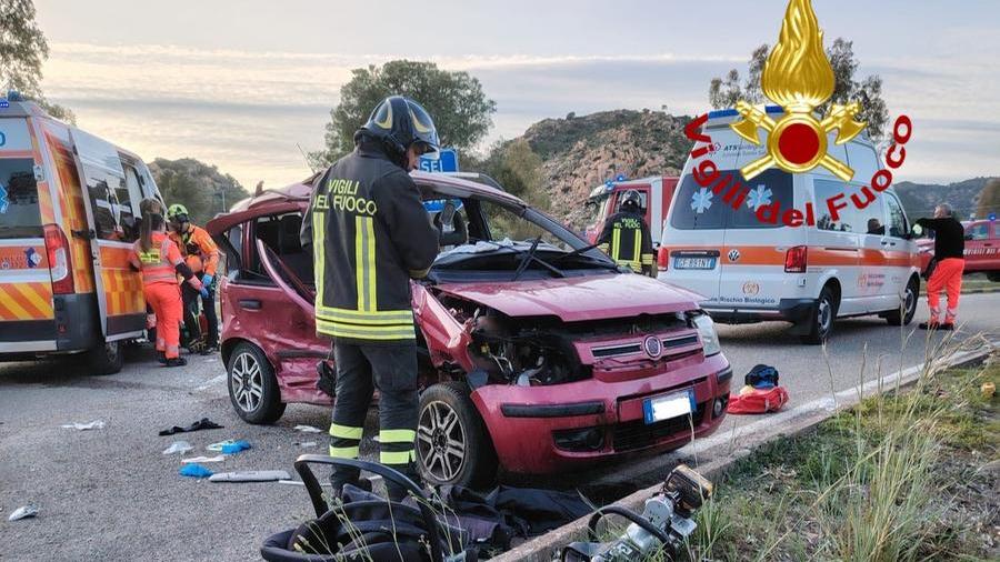 Tragedia a Orosei, nello scontro fra due auto muore un bimbo di tre mesi