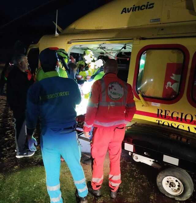 Porto Azzurro, vola giù dal secondo piano: grave un 39enne<br>
