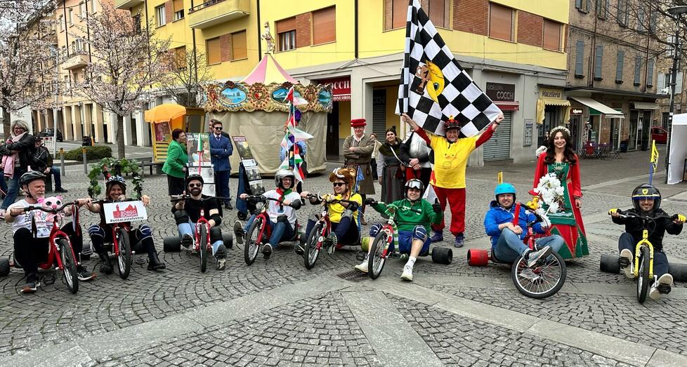 Vignola, i sindaci sui tricicli hanno fatto il pienone: trionfa Spilamberto<br>
