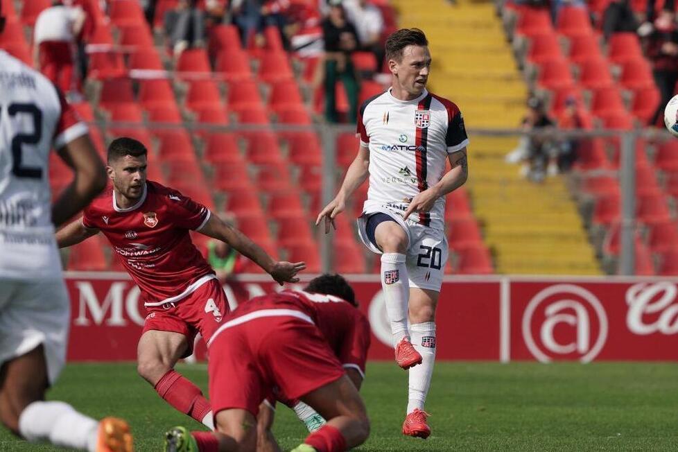 Stagione super per la Torres e se non ci fosse il Cesena... 