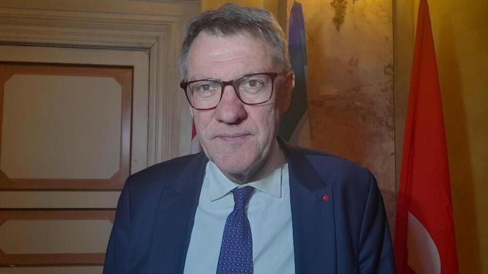 Maurizio Landini contro il governo: «La legge delega premia gli evasori con i condoni»