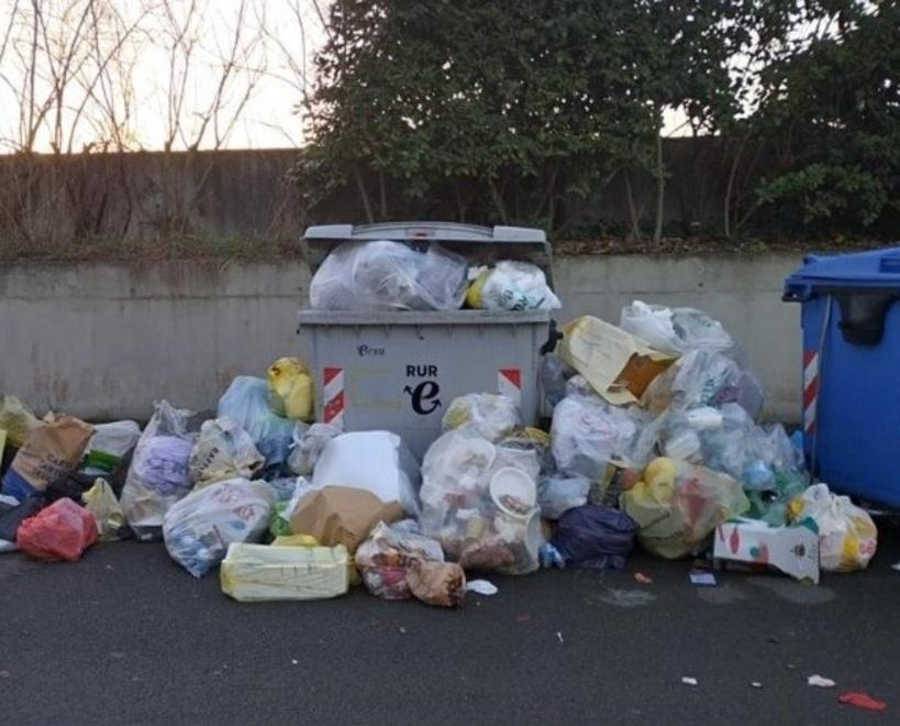 A Montignoso cambia il regolamento: chi abbandona rifiuti pagherà una super multa<br>
