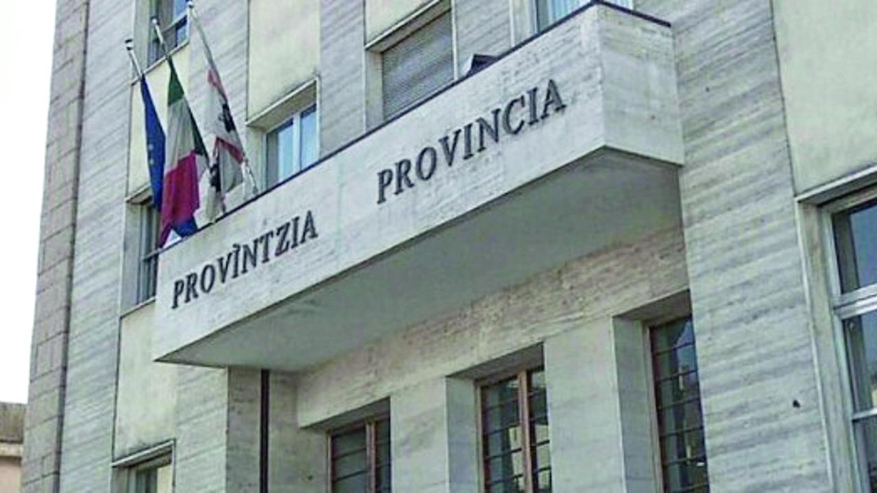Pasticcio Province, nell’intreccio di leggi referendum e ricorsi