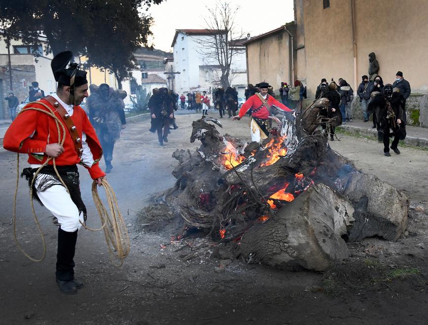 A Roma l'omaggio per Tenore e Mamuthones 