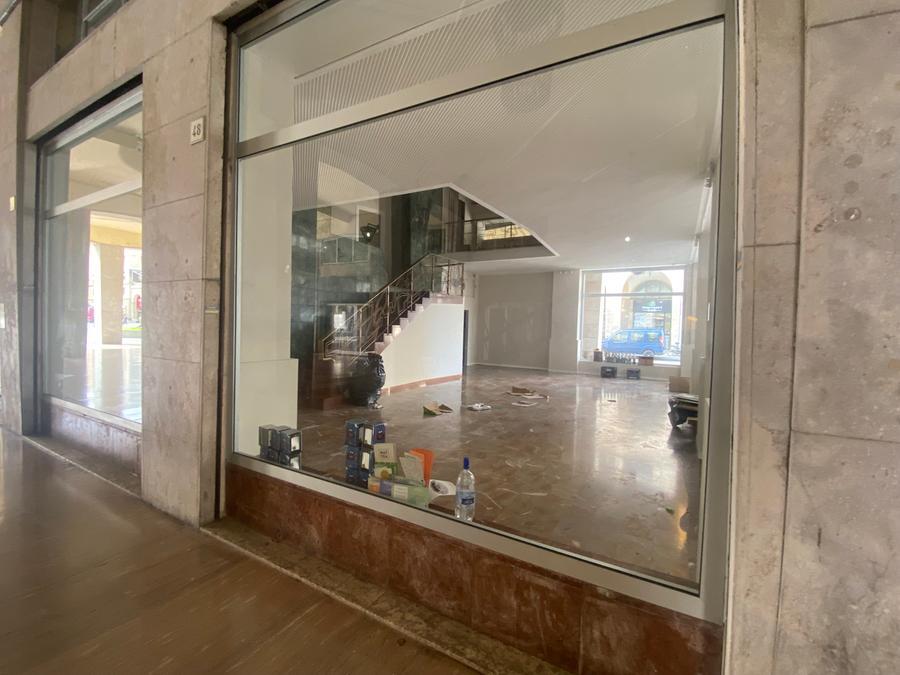 Livorno, lo storico bar Dolli è di nuovo chiuso