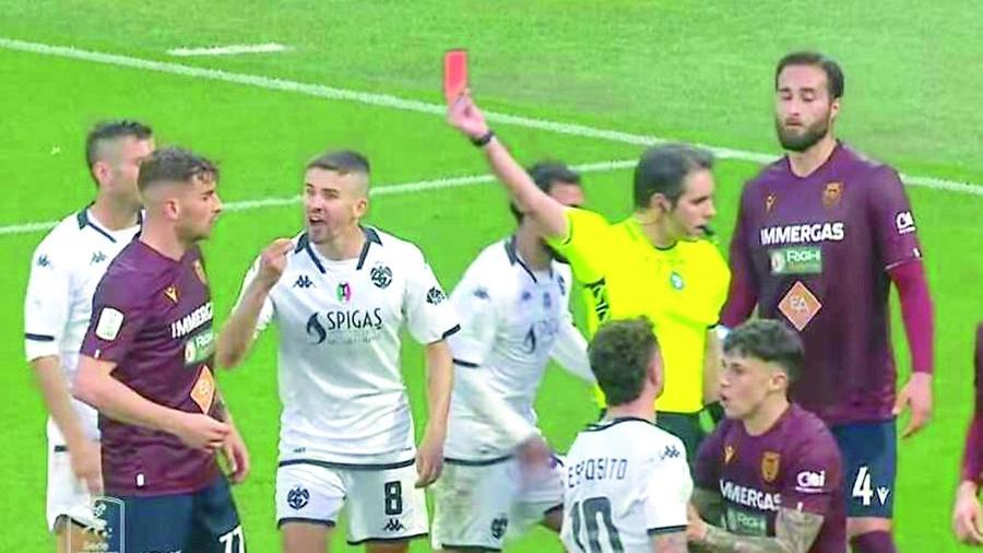 Mano pesante del giudice sportivo: Kabashi squalificato tre giornate