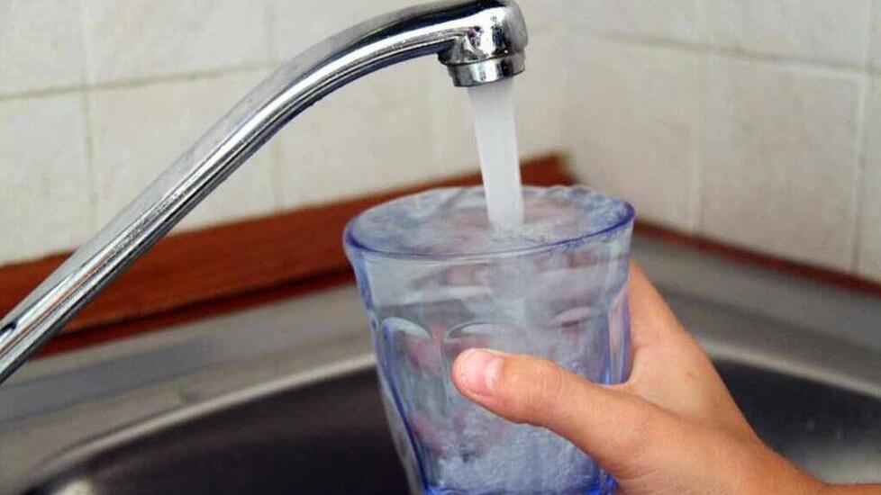 Acqua, bollette salate a Ferrara