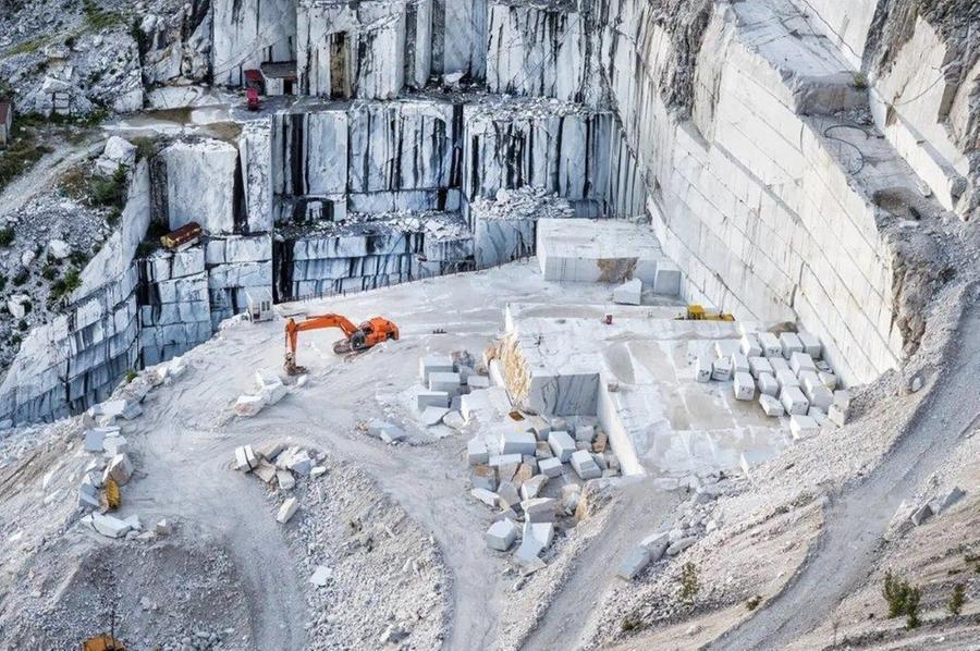 Cave in Toscana, via al piano che aumenta il tetto all’escavazione: cosa prevede e le richieste delle imprese