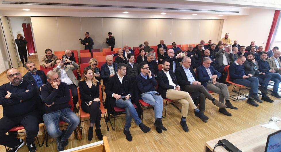 Toto Assessori: il Pd ne chiede almeno 3, il M5s va verso Trasporti e Urbanistica