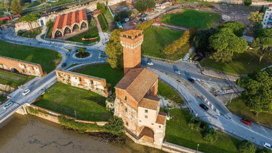 Una veduta dell’area della Cittadella dove si trovano gli Arsenali Repubblicani e il parco omonimo