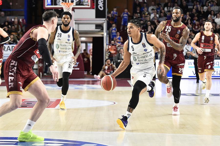 
	<strong>Breein Tyree</strong>

