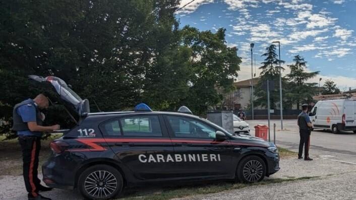 Portomaggiore, smaltisce letame infrangendo la legge