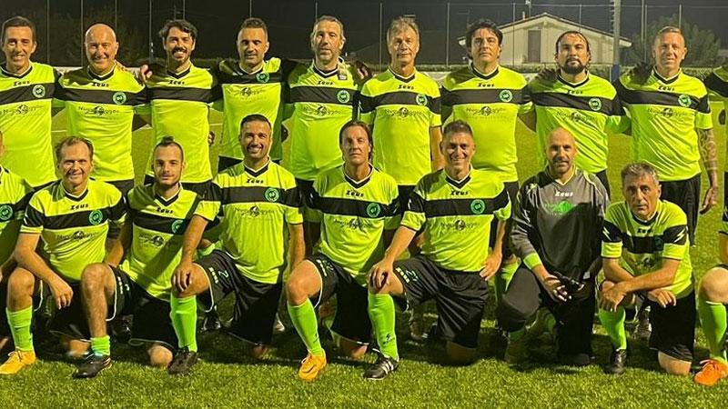 La squadra del Nuovo Mondo Fitness che ha ottenuto la prima vittoria della stagione nel torneo Baglini-Rizzl