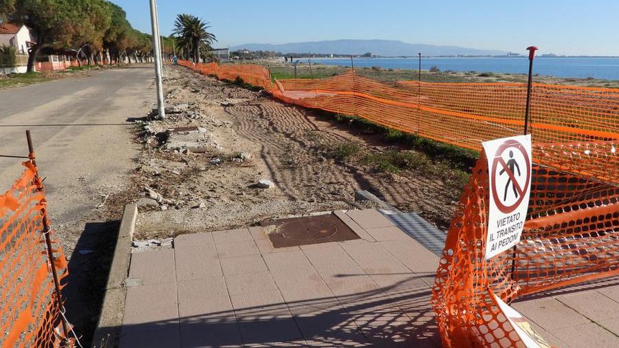Torregrande il cantiere iniziato ed abbandonato