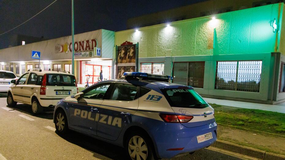 Ferrara, minaccia un uomo con una spranga in viale Krasnodar: arrestato