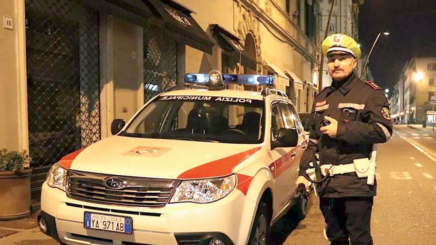 
	L'ispettore della polizia municipale di Livorno, Fabio Calvelli

