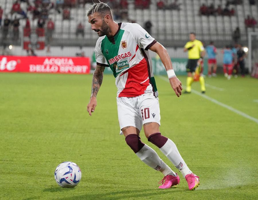 Reggiana, Lanini crede nella salvezza: «In casa? Basta una scintilla»