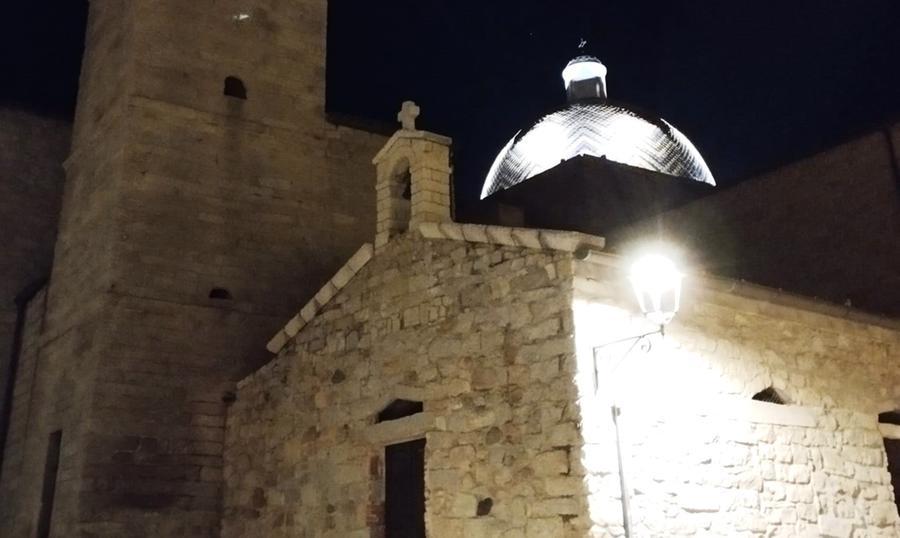 Olbia, il Lions club illumina la cupola di San Paolo
