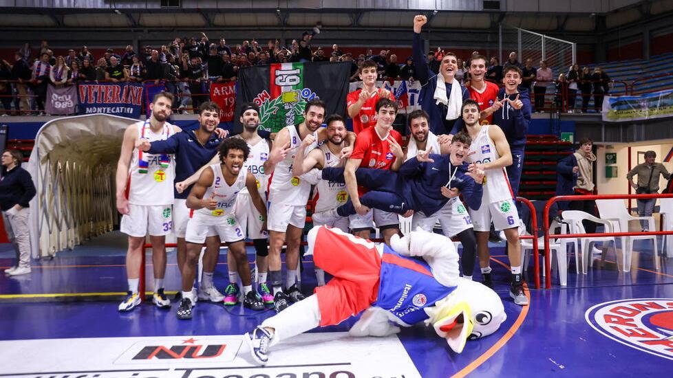 Gli Herons dopo la vittoria nel derby di dicembre