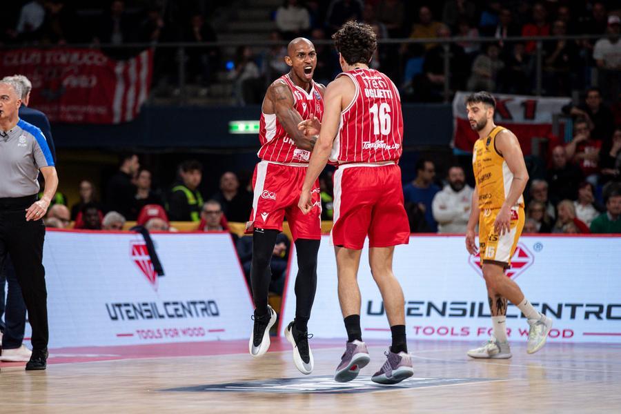 La Unahotels sfata il tabù trasferta: Pesaro dominata